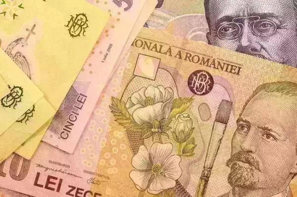 Leul românesc câştigă teren important în raport cu francul elveţian