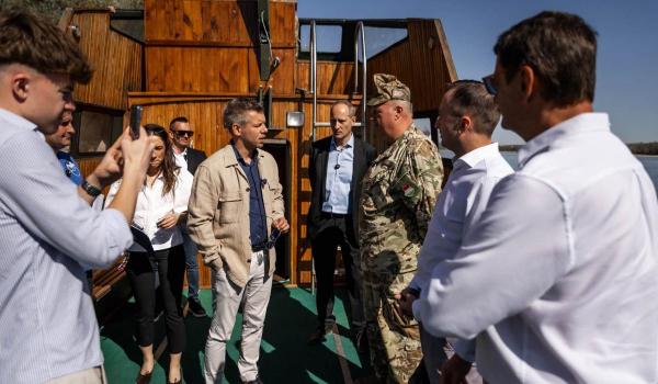Peter Magyar: La Paks, 2 turbine funcţionează în siguranţă. Cea din România a trebuit oprită complet