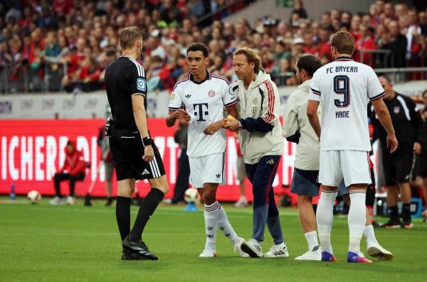 Jamal Musiala, starul lui Bayern Munchen, anunţă că suferă de o disfuncţie neurologică