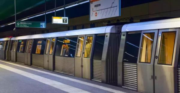 Sindicaliștii avertizează că metroul se va opri în septembrie dacă Guvernul nu plătește compensaţiile