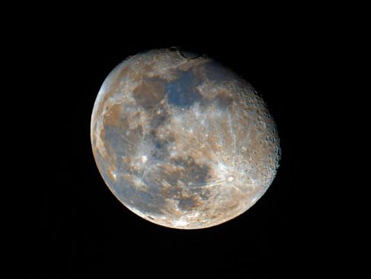 NASA avertizează că microbii umani ar putea contamina Luna. Cum ar fi posibil