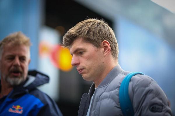 Olandezul Max Verstappen şi-a prelungit contractul cu Red Bull Racing