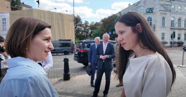 Partenera lui Nicușor Dan s-a întâlnit cu Maia Sandu la Kiev de Ziua Independenței Ucrainei. Ce au discutat