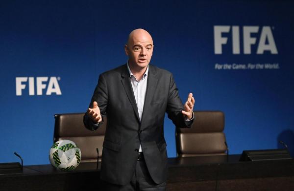 Gianni Infantino: "Definiţia oficială a FIFA: furnizorul oficial de fericire pentru umanitate"