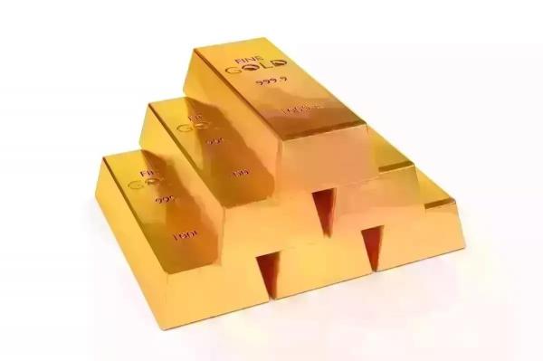 Preţul pentru un gram de aur este în scădere, faţă de preţul afişat la sfârşitul săptămânii trecute