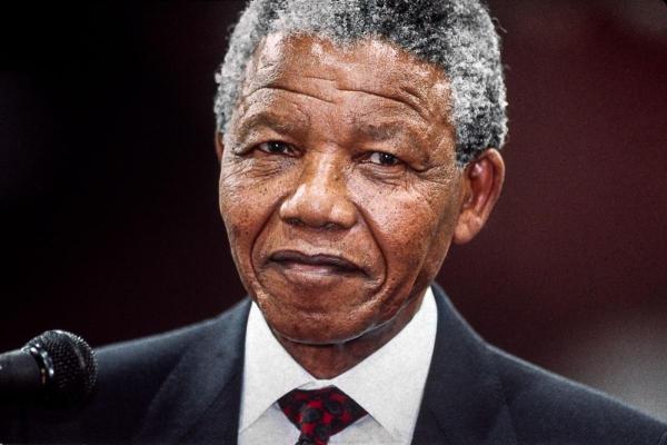 Pe 5 august 1962 era întemniţat, pentru 28 de ani, Nelson Mandela