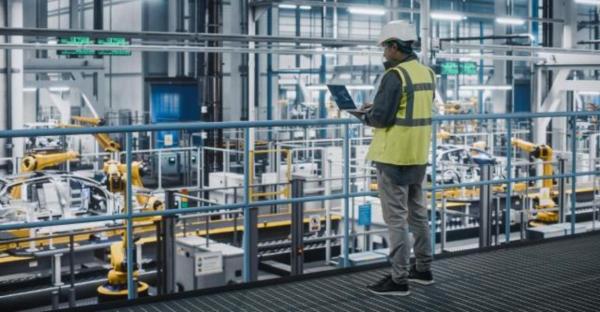 INS: Prețurile din industrie au crescut cu 12,7%. Energia electrică şi termică, cele mai mari scumpiri