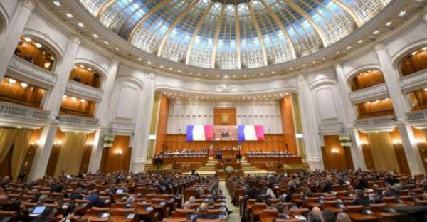 Zi decisivă în Parlament pentru banii din PNRR. Legile care pot aduce sancțiuni de miliarde de euro
