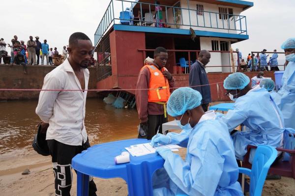 Virusul Ebola care a produs o epidemie majoră în RD Congo ar fi suferit mutaţii