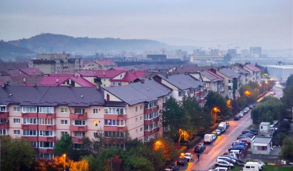 Primul oraş din România care va instala lifturi în blocurile vechi de 3 şi 4 etaje