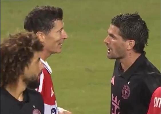 Robert Lewandowski şi Rodrigo De Paul, altercaţie încinsă în MLS