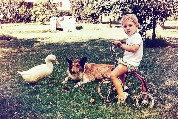 De la Aleluia la Anemoia. Cum a ajuns Gen Z nostalgică după vremuri pe care nu le-a trăit niciodată