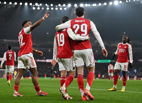 Cupa Ligii Angliei. Calificări în optimi pentru Arsenal Londra şi FC Liverpool