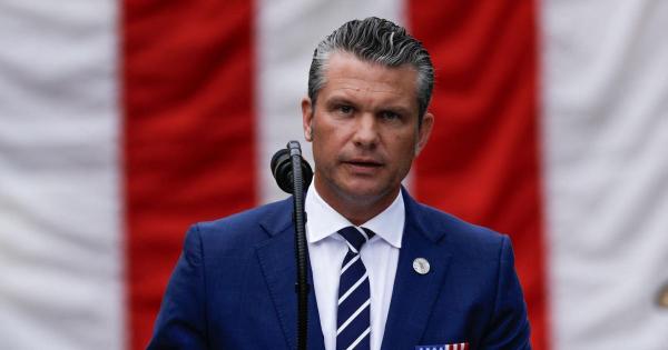 Pete Hegseth a început "curăţenia" de la Pentagon: a înlăturat mai mulţi ofiţeri de culoare şi femei