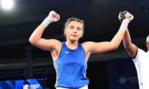 Andra Sebe, la Europeanul de box de la Sofia