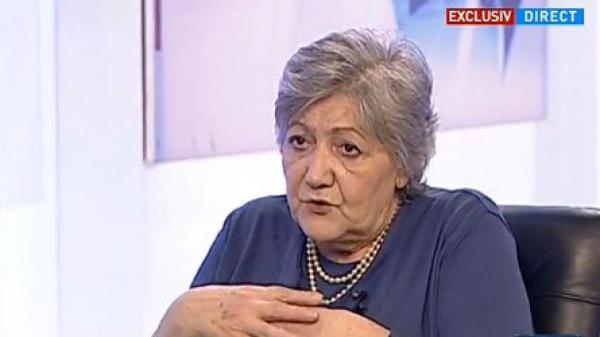 Mama lui Victor Ponta a murit. Cornelia Naum avea 84 de ani
