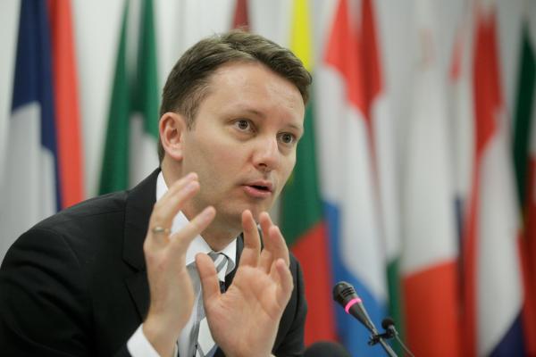 Scrisorile lui Siegfried Mureşan. Ce i-a scris fiecărui ministru din cabinetul său, pe modelul UE