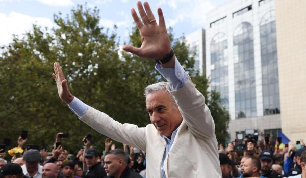 Procesul lui Călin Georgescu a fost amânat. CAB face verificări în cazul unui dosar "confidenţial"
