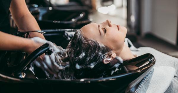 Un salon din Capitală percepea tarife de 2.000 de euro. ANAF a intrat pe fir