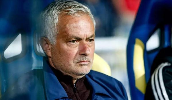Mourinho, anunţ despre Raul Asencio: Real Madrid i-a deschis procedură disciplinară după ultimele probleme