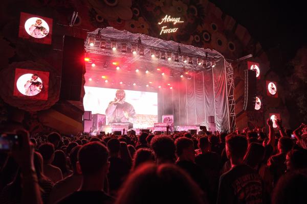 Skepta a dat startul Always Forever Festival. Muzică live şi experienţe inspirate din show-urile Antena