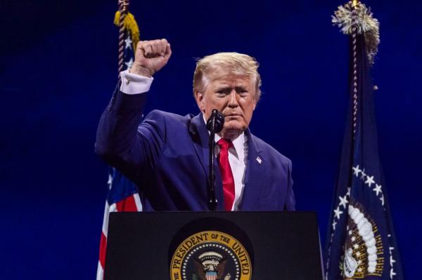 Gradul de popularitate al lui Trump, la un minim istoric înaintea alegerilor intermediare din SUA