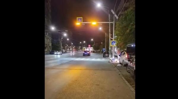 Primăria Capitalei a amenajat prima trecere de pietoni inteligentă din Bucureşti. Cum funcţionează