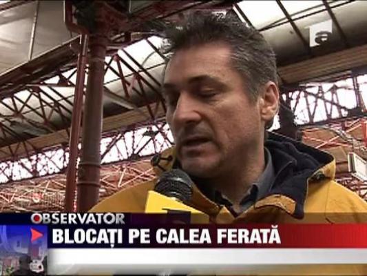 Blocati pe calea ferata