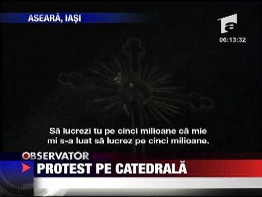 Protest pe catedrala