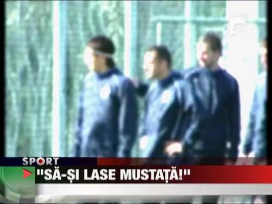 "Sa-si lase mustata"