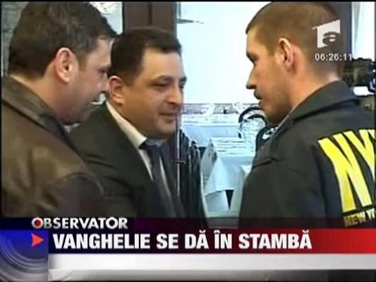 Vanghelie se da in stamba