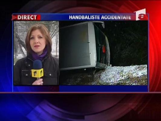 Handbalistele de la HCM s-au rasturnat cu autocarul