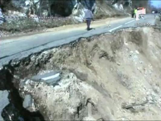 Alunecari de teren in Mehedinti