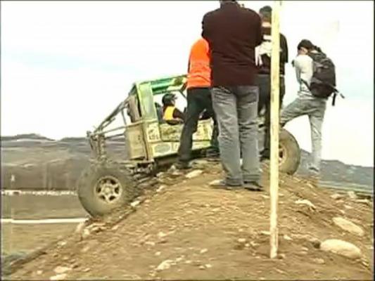 Motoare incinse! Auto extrem