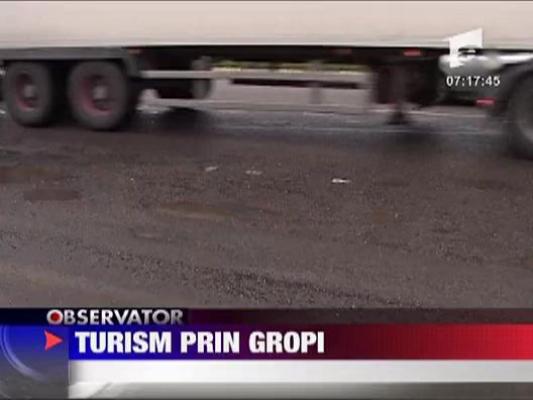 Turism prin gropi