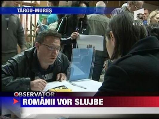 Romanii vor slujbe