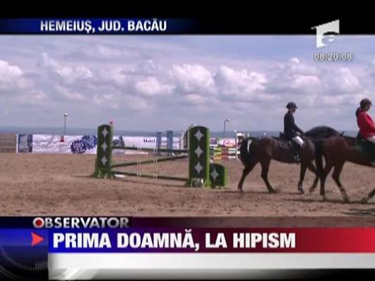Prima doamna, la hipism