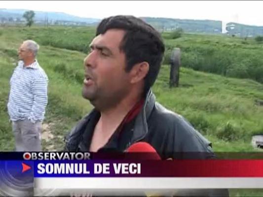 A adormit pe linia de tren! Somnul de veci!