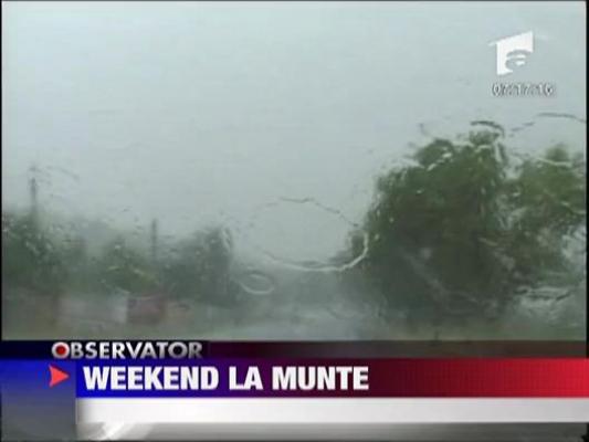 Weekend innorat la munte