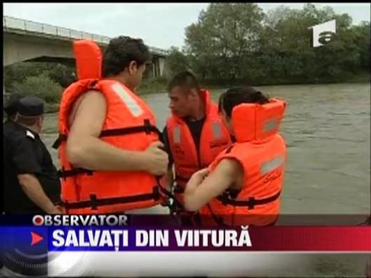 Salvati din viitura