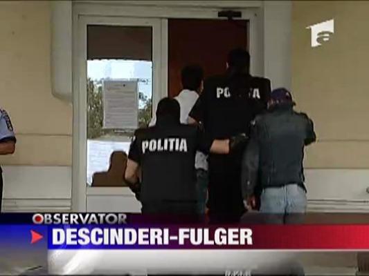 6 persoane retinute pentru spargerea locuintelor