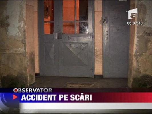 Accident pe scari