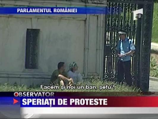 Speriati de protestatari