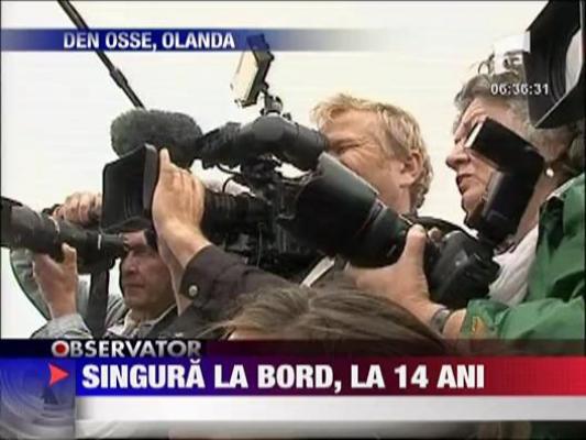 Singura la bord, la 14 ani