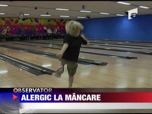 SUA: Copil alergic la orice fel de mancare