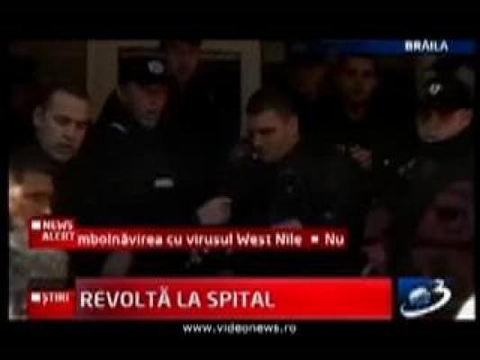 VIDEO! Confruntari violente intre cadrele medicale si jandarmi in fata Spitalului Judetean Braila