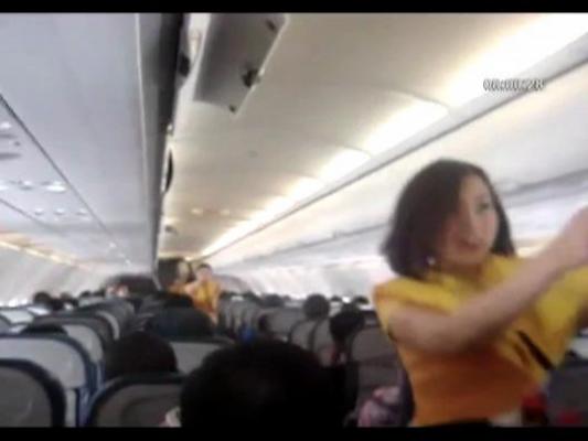 Dans pentru siguranta zborului