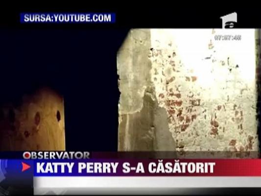 Katy Perry s-a casatorit