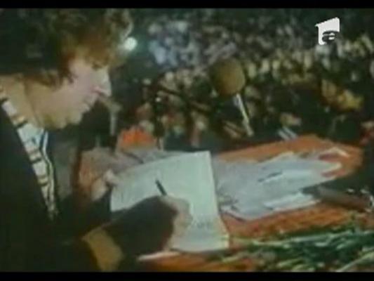 A murit Adrian Paunescu