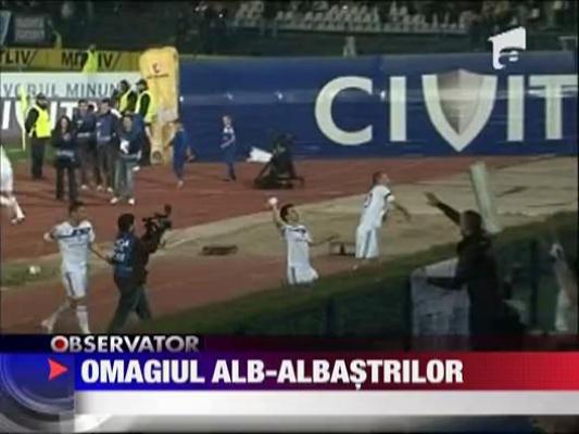 Omagiul alb-albastru